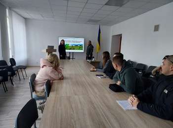 СПІЛЬНЕ ЗАНЯТТЯ НА ТЕМУ «ЗАСТОСУВАННЯ СУЧАСНИХ ТЕХНОЛОГІЙ У ЗБУТОВІЙ ПОЛІТИЦІ ПІДПРИЄМСТВА» ІЗ ЗАПРОШЕННЯМ ПРЕДСТАВНИКА КОМПАНІЇ БАЙЄР