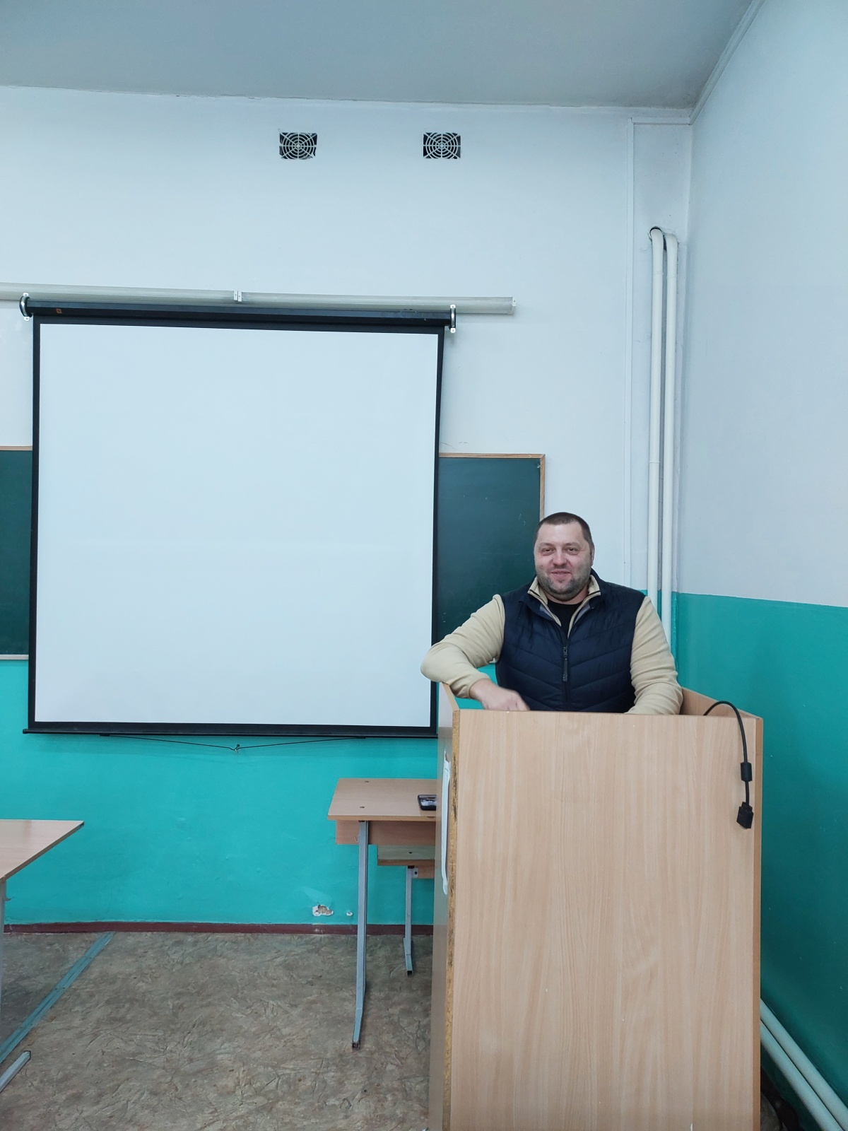 СПІЛЬНА ЛЕКЦІЯ ЗІ СТЕЙКХОЛДЕРОМ: «ОСОБЛИВОСТІ РОБОТИ КОМЕРСАНТА У ПРОЦЕСІ КОМЕРЦІЙНИХ ПЕРЕМОВИН»